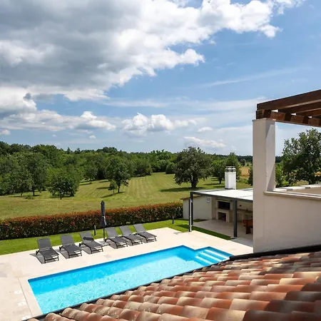 Genia Ii Villa Porec